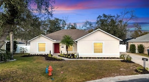 Exterior - Magical 3BR/2BA Davenport Oasis – Minutes from Disney! (Davenport)