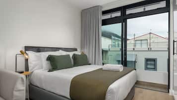 In-room safe, iron/ironing board, Internet, bed sheets