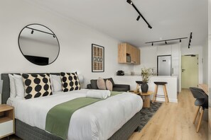 Värdeförvaringsskåp på rummet, strykjärn/strykbräda och wi-fi