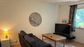 Uklassifisert bilde, 3 av 6, knapp