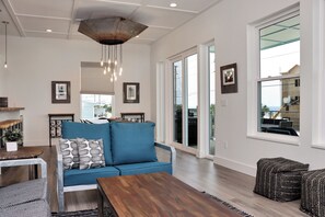 Smart-TV og DVD-spiller