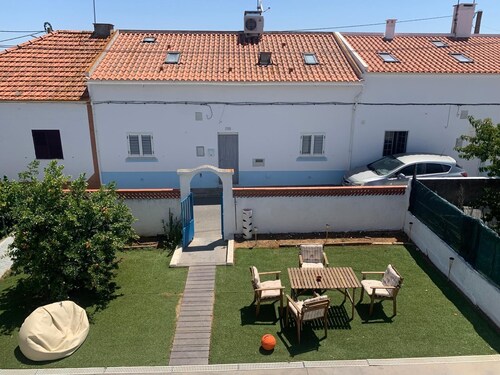 Casa Acolhedora em Bairro Mineiro a 3 Minutos do Centro de Aljustrel