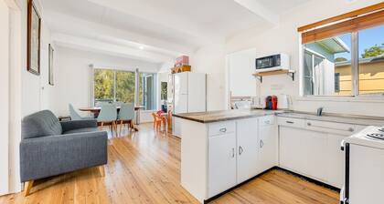 52 Ballingalla Street, Narooma