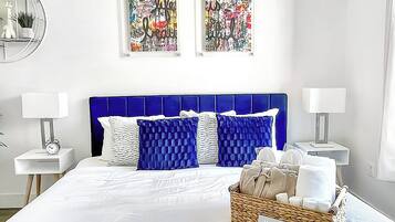 1 habitación, tabla de planchar con plancha, wifi y ropa de cama