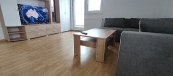 Completely new 2-bedroom apartment in Zagreb with AC, WiFi