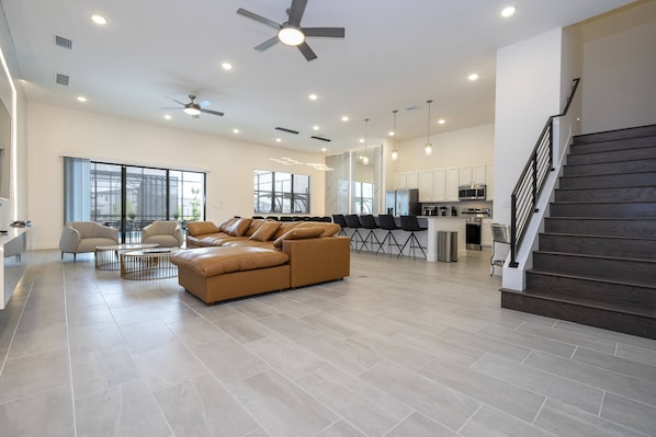 Interior - Last Minute Disney! Private Pool, Hot Tub & Themed Bedrooms. Book Now! #119687 (Orlando)