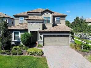 Exterior - Last Minute Disney! Private Pool, Hot Tub, Game Room & Themed Bedrooms. Book Now! #120689 (Orlando)