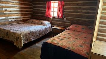 Cabana bàsica, pati, vistes al jardí | 1 dormitori