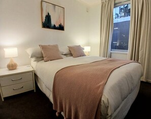 3 bedrooms, desk, iron/ironing board, travel cot