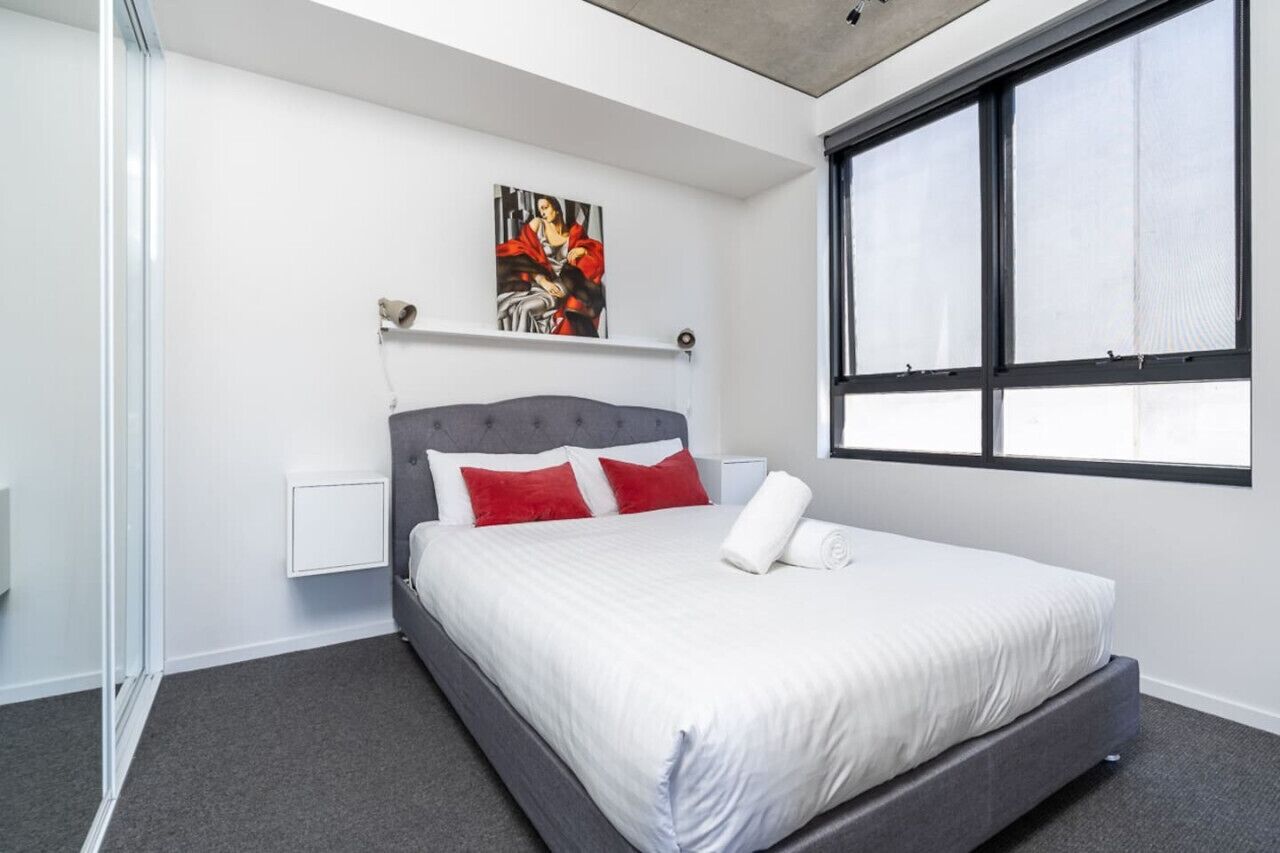1 bedroom, desk, iron/ironing board, WiFi