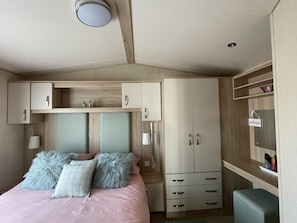 Cabaña | 2 dormitorios, wifi gratis, ropa de cama