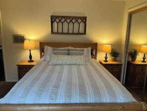 1 chambre, fer et planche à repasser, Wi-Fi, draps fournis