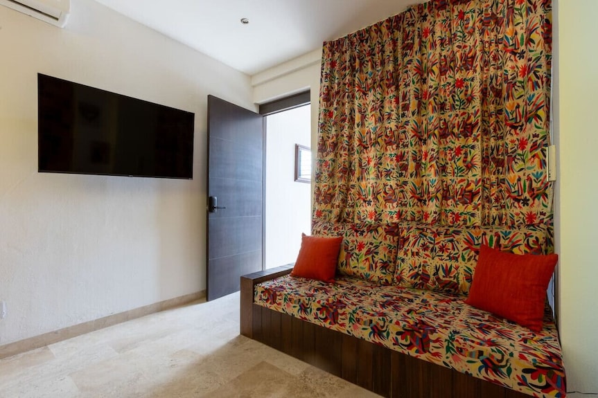 Trendy Beachside Apartment - Puerto Vallarta