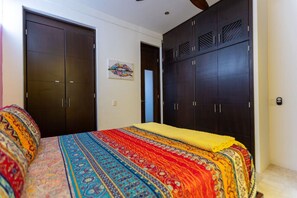 1 quarto, ferros/tábuas de passar roupa, Wi-Fi, roupa de cama