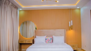3 habitaciones, tabla de planchar con plancha y wifi gratis