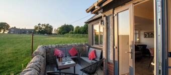 Northern Hideaways, Sunnyside 