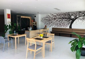 Restaurant - Naka Guest House (Krabi)