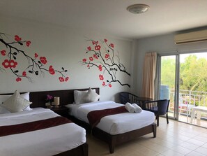 Camera Superior con letto matrimoniale o 2 letti singoli, balcone | 1 camera, Wi-Fi gratuito