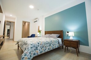 3 dormitoris, planxa i posts de planxar, wifi gratuïta i roba de llit 