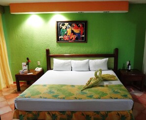Room - Solymar Beach Resort (Cancun)
