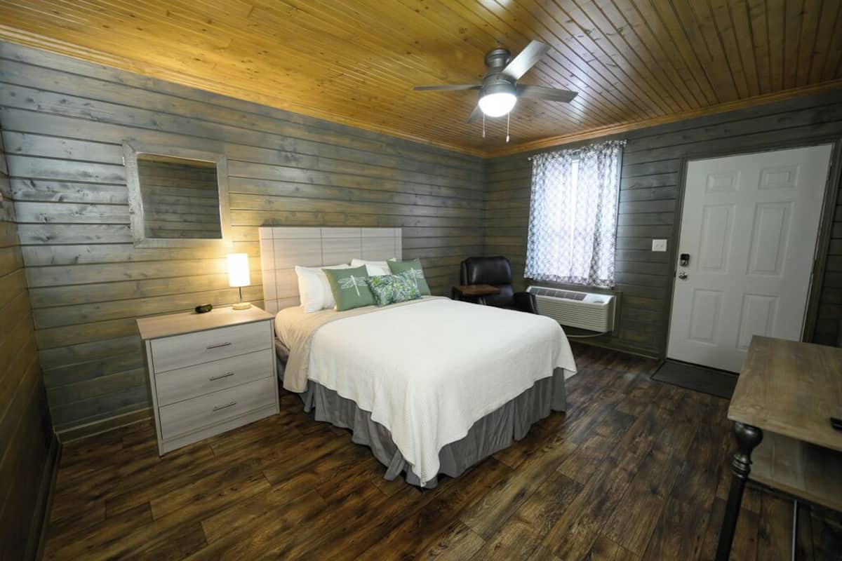Comfort Cabin | 1 bilik tidur, peralatan tempat tidur premium, dihias secara berasingan