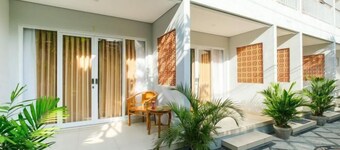 Dharma Guest House RedPartner