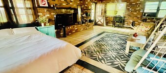 Cozy, Private1-bedroom in charming Schenectady with Private Bathroom 