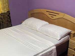 1 habitación y ropa de cama 