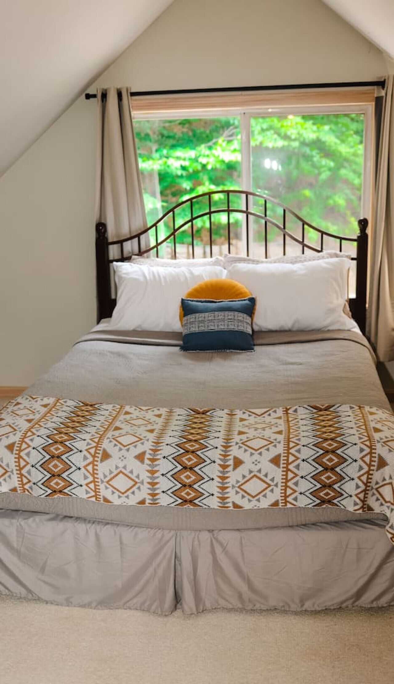 3 chambres, bureau, fer et planche à repasser, Wi-Fi gratuit