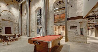 Comfort Near Historic Pabst Brewery & Fiserv