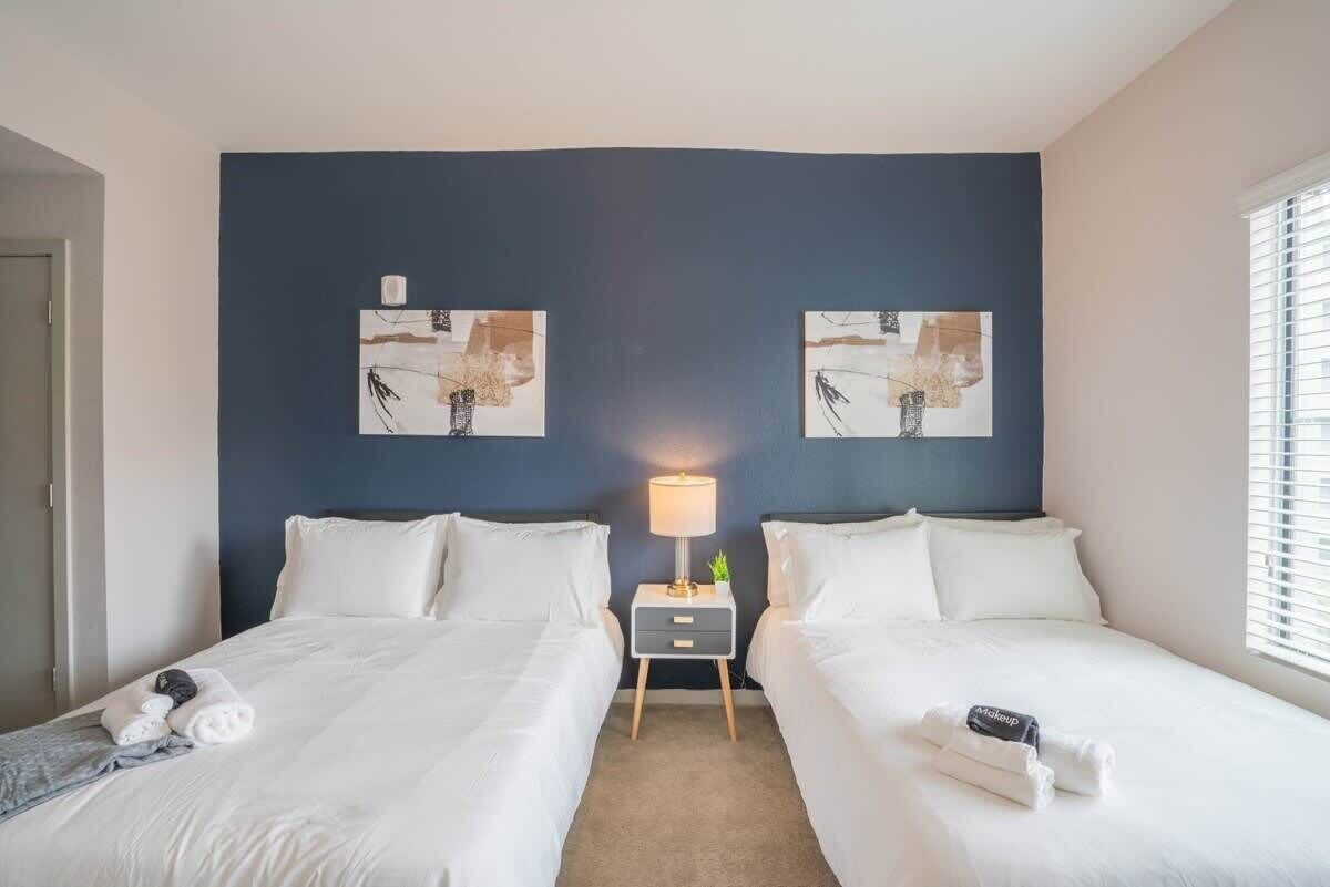 2 soverom, strykejern/-brett, wi-fi og sengetøy