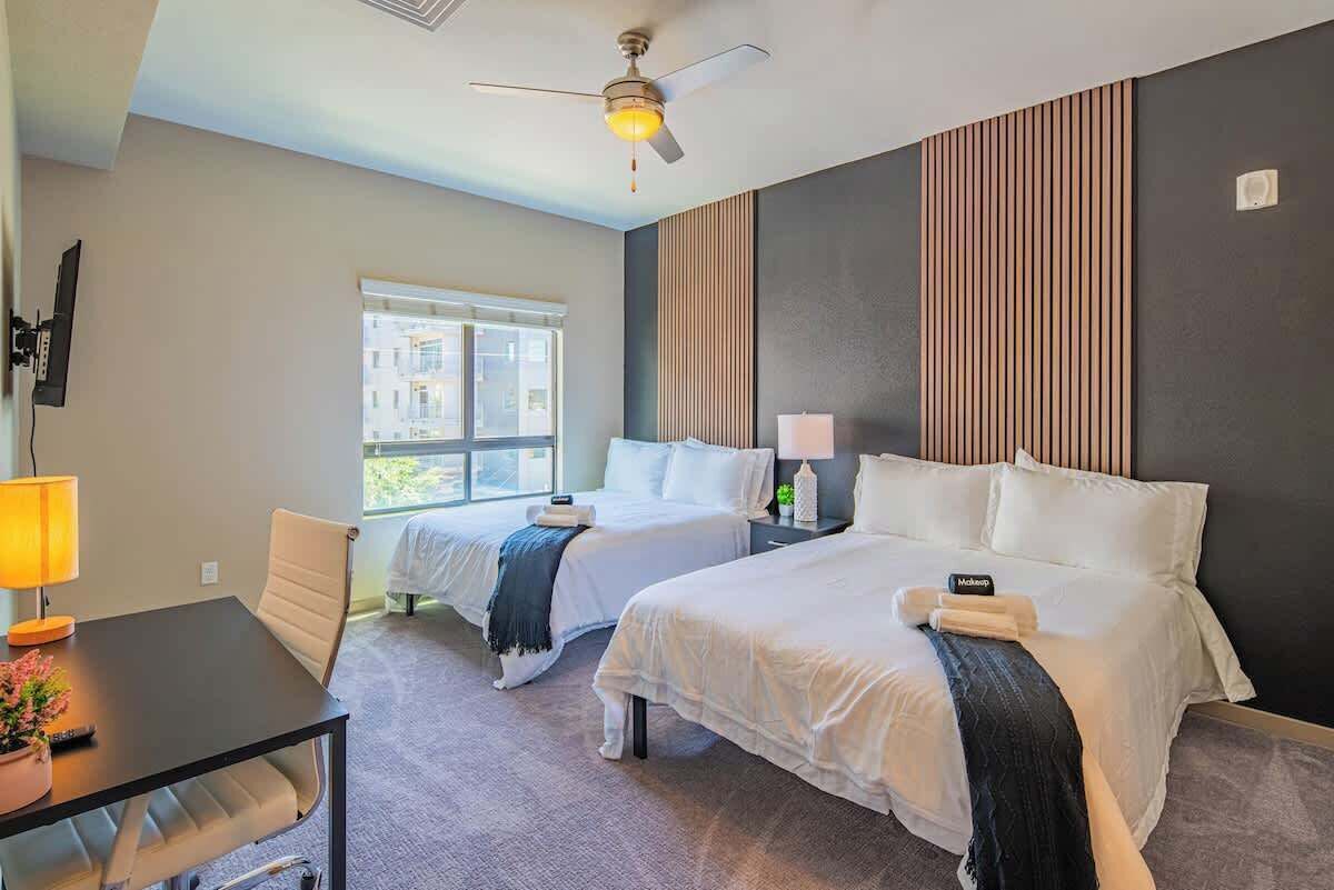 1 soverom, strykejern/-brett, wi-fi og sengetøy