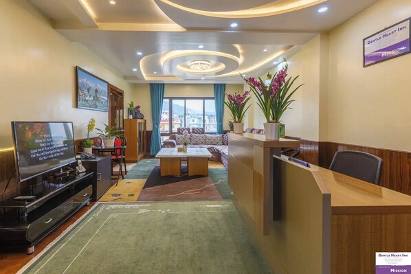 Lobby - Gentle Heart Inn - A Heart for the People 2 

 (Budhanilkantha)