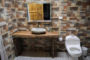 Dusche, Handtücher, Seife, Shampoo