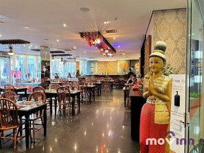 Dining - Studio Berrini by Movinn (São Paulo)