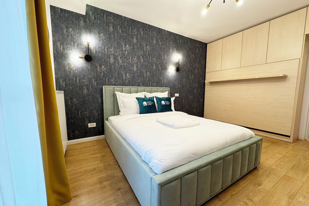 Family Studio | Individually decorated, individually furnished, blackout drapes