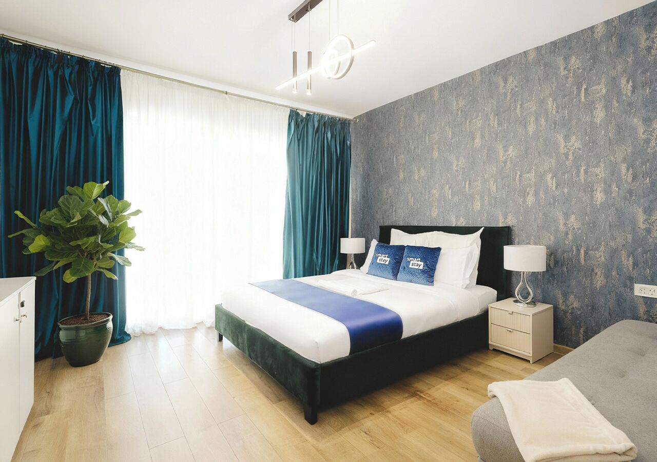 Studio supérieur | Décor unique, ameublement unique, rideaux d’obscurcissement