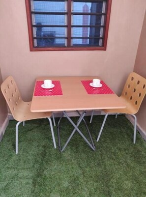 Dining - Ayedoun, a soft, cosy apartment in the heart of Cotonou (Cotonou)