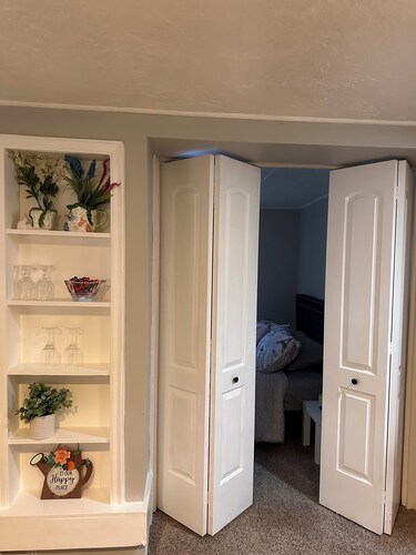 Modern Tiny Home Escape