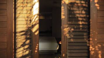 Habitación doble Deluxe, vista al jardín | Wifi gratis