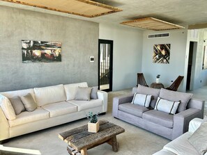 TV - Apartment B13 ZEL-VA Tulum with balcony (Tulum)