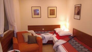 1 bedroom, iron/ironing board, WiFi, bed sheets