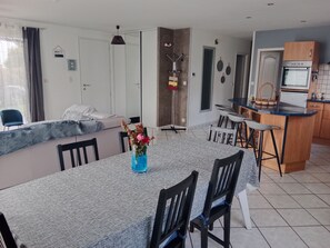 Dining - Maison à la Campagne (Meursac)