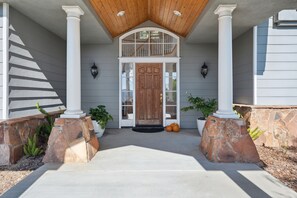 Exterior detail - Serene Retreat in the Heart of SLO by RedAwning (San Luis Obispo)