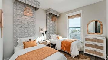 5 bedrooms, WiFi, bed sheets