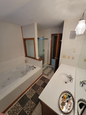 Shower, towels