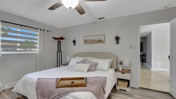 3 chambres, lit de bébé portatif, Wi-Fi, literie fournie