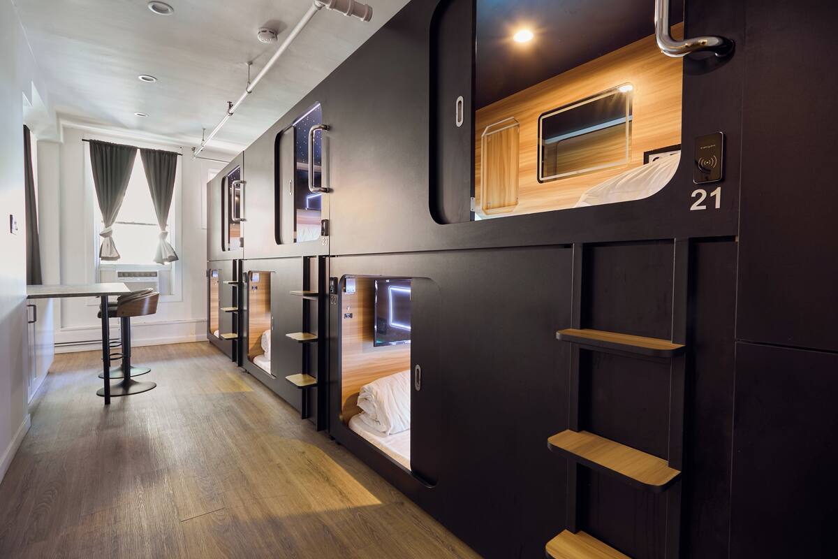 Comfort Shared Dormitory | In-room safe, WiFi (free)