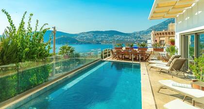 Award Winning Panoramic 4-bed/bath villa 100 m. from beach, pool, jacuzzi, sauna