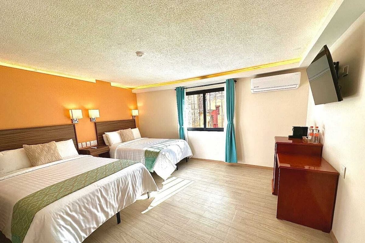 Superior Suite, Mountain View